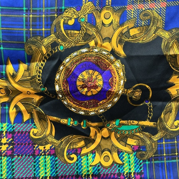 Art of the Scarf Tie Rack Clock Plaid Scarf Silk Made in Italy Timepieces - Picture 3 of 8